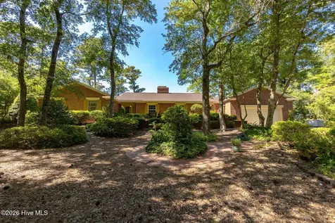 105 Magnolia Court Pine Knoll Shores NC 28512