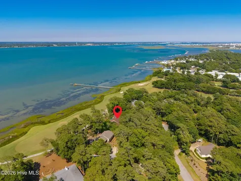 105 Magnolia Court Pine Knoll Shores NC 28512