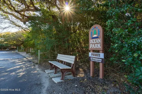 105 Magnolia Court Pine Knoll Shores NC 28512