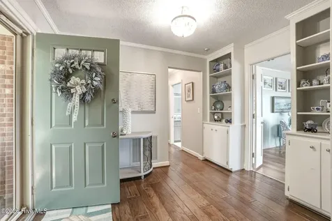 105 Magnolia Court Pine Knoll Shores NC 28512