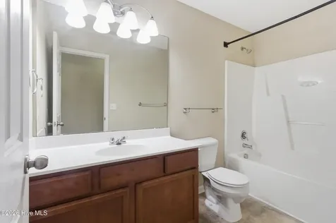 2803 Lathams Battery Drive New Bern NC 28562