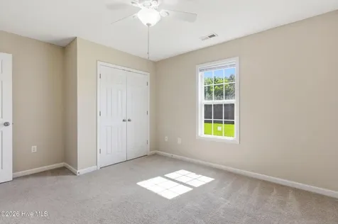 2803 Lathams Battery Drive New Bern NC 28562