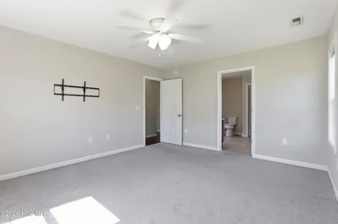 2803 Lathams Battery Drive New Bern NC 28562