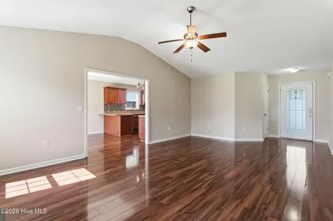 2803 Lathams Battery Drive New Bern NC 28562