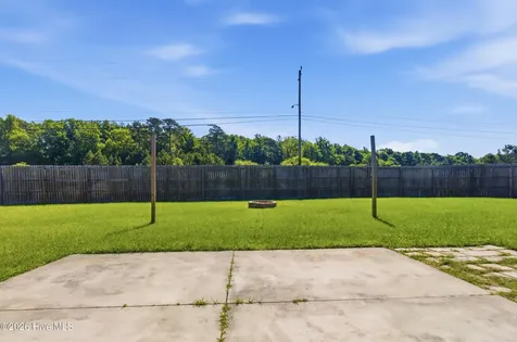 2803 Lathams Battery Drive New Bern NC 28562
