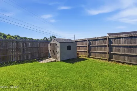 2803 Lathams Battery Drive New Bern NC 28562