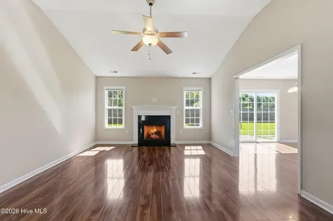 2803 Lathams Battery Drive New Bern NC 28562
