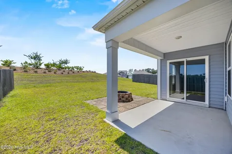 562 Draymore Drive NE Leland NC 28451