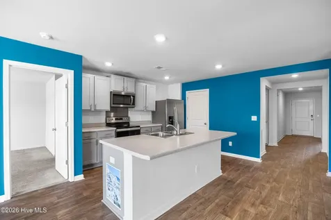 562 Draymore Drive NE Leland NC 28451