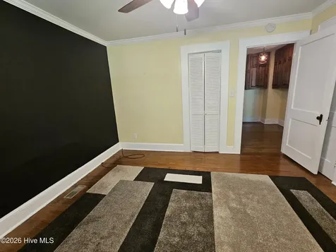 207 Stewart Avenue Clinton NC 28328