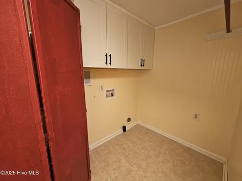207 Stewart Avenue Clinton NC 28328