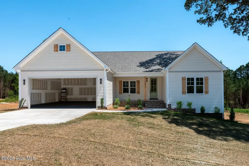 8651 Savage Road Spring Hope NC 27882