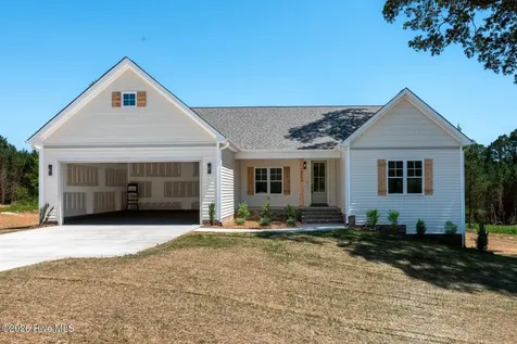8651 Savage Road Spring Hope NC 27882