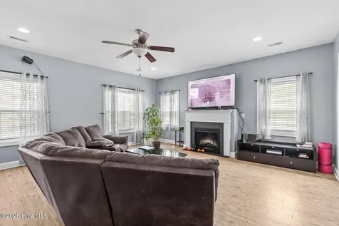209 Robert Alan Drive Jacksonville NC 28546