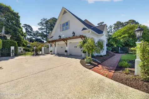 3805 Charleston Court Greenville NC 27834