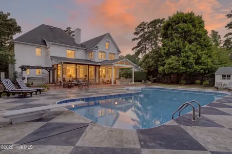 3805 Charleston Court Greenville NC 27834