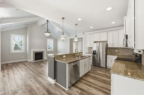 3215 Bay Winds Drive Southport NC 28461