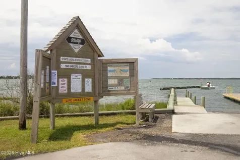 105 Straits Haven Road Beaufort NC 28516