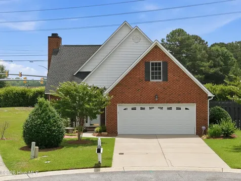 4001 Walkers Court Winterville NC 28590