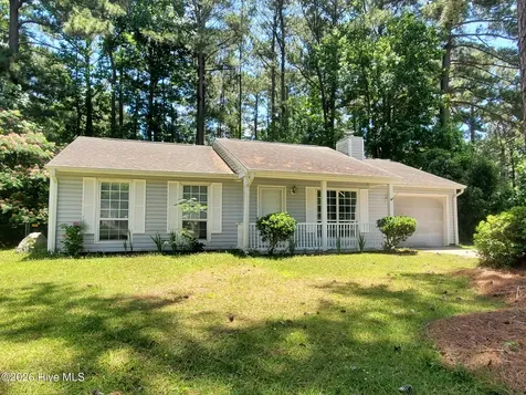 204 Rockledge Court Jacksonville NC 28546