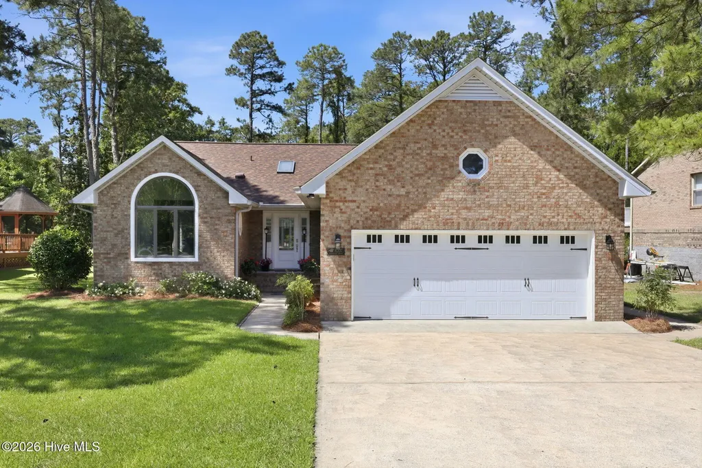 6207 Gondolier Drive New Bern NC 28560