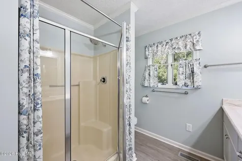 6207 Gondolier Drive New Bern NC 28560