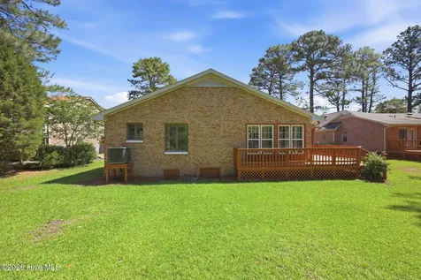 6207 Gondolier Drive New Bern NC 28560
