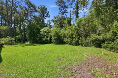 6207 Gondolier Drive New Bern NC 28560