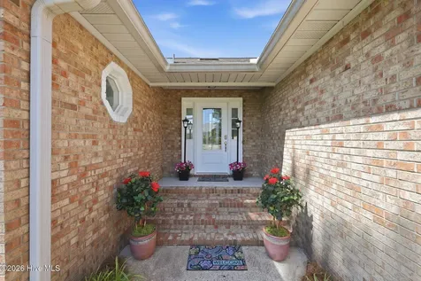 6207 Gondolier Drive New Bern NC 28560