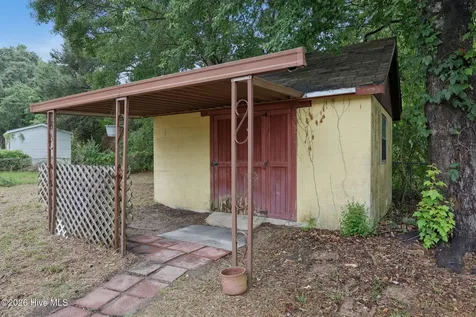 110 Lance Court Jacksonville NC 28546