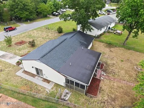 110 Lance Court Jacksonville NC 28546