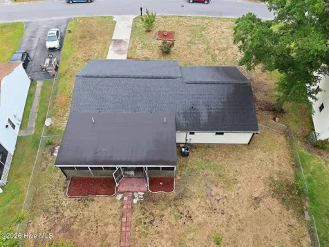 110 Lance Court Jacksonville NC 28546