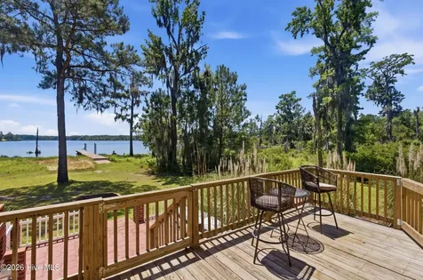 516 Long Point Road Chocowinity NC 27817