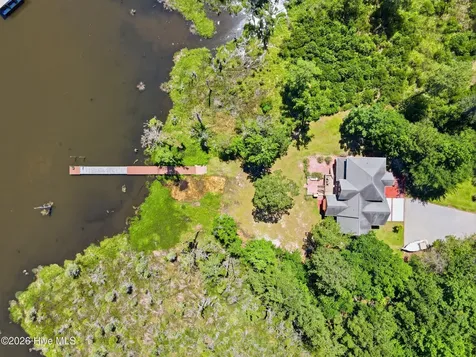 516 Long Point Road Chocowinity NC 27817