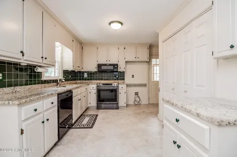 1215 Cambridge Road NW Wilson NC 27896