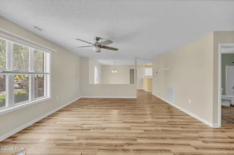 4102 Breezewood Drive Wilmington NC 28412
