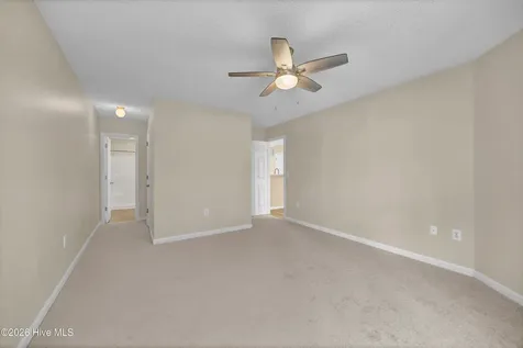4102 Breezewood Drive Wilmington NC 28412