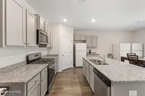 133 Tributary Circle Wilmington NC 28401