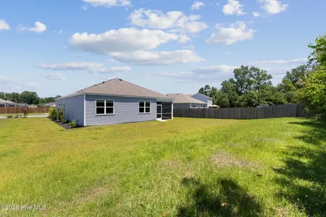 133 Tributary Circle Wilmington NC 28401