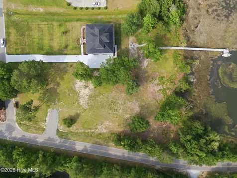 26 Crane Pointe Hampstead NC 28443