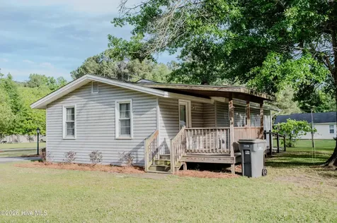 514 Butler Mill Road Bladenboro NC 28320