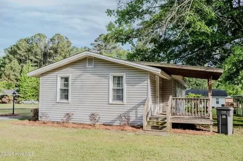 514 Butler Mill Road Bladenboro NC 28320