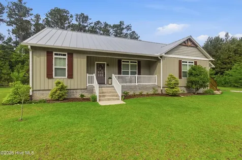 126 Charlie Road Arapahoe NC 28510