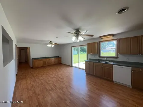 94 Vandergrift Drive Jacksonville NC 28540
