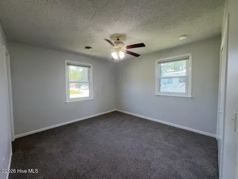94 Vandergrift Drive Jacksonville NC 28540