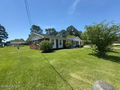 94 Vandergrift Drive Jacksonville NC 28540