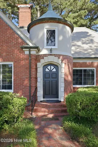 1108 Summit Avenue Washington NC 27889