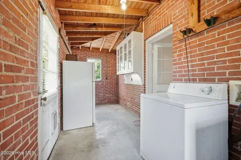 1108 Summit Avenue Washington NC 27889