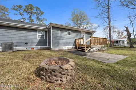 149 Haws Run Road Jacksonville NC 28540