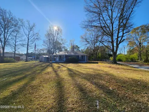 149 Haws Run Road Jacksonville NC 28540